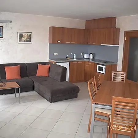 Park Guest Hotel 3*
